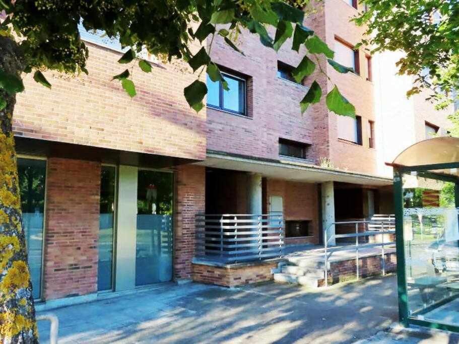 Precioso Atico Con Bonitas Vistas A La Pena Oroel Apartment Jaca Exterior foto